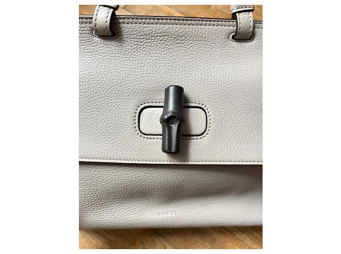 Gucci Borsa in pelle Bamboo Daily Top Handle Grigio - vista 17