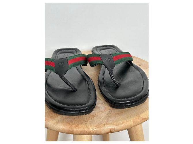 Sandálias Gucci de couro preto com faixa Web Vermelho Verde - vista 7