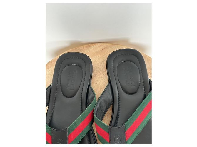 Sandálias Gucci de couro preto com faixa Web Vermelho Verde - vista 8