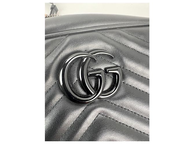 Borsa a tracolla monocromatica Gucci GG Marmont Small Camera Nero - vista 7