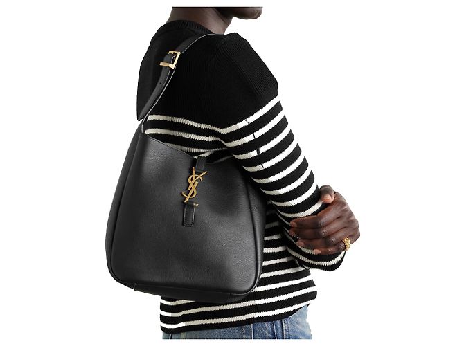 SAINT LAURENT LE 5 À 7 PICCOLO BORSA IN PELLE MORBIDA Nero - vista 5