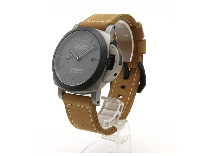 Panerai Luminor Marina Titan Braun - Ansicht 2
