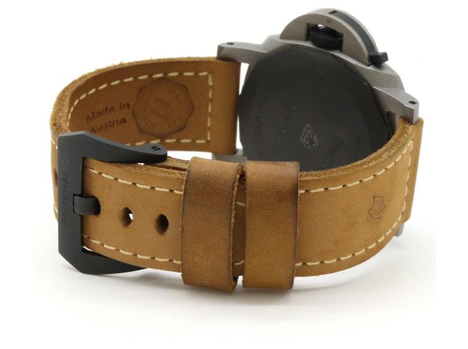 Panerai Luminor Marina Titan Braun - Ansicht 6