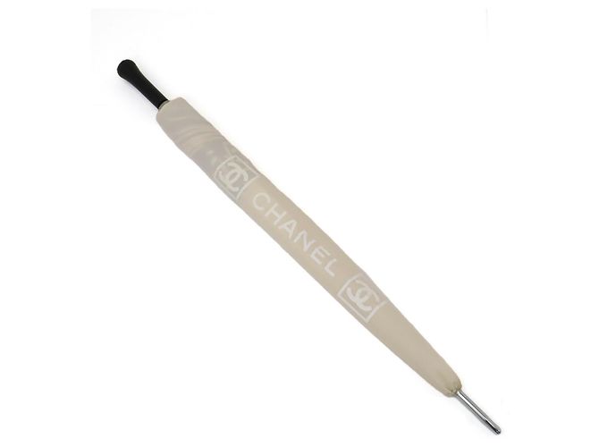 Timeless Regenschirm aus Nylon-Leinwand mit Coco Mark-Logo von Chanel Weiß - Ansicht 8