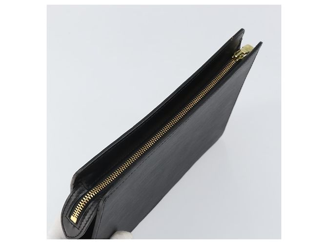 LOUIS VUITTON Pochette Uomo Epi Borsa Clutch Nera M52522 LV Auth 171613 Nero - vista 5