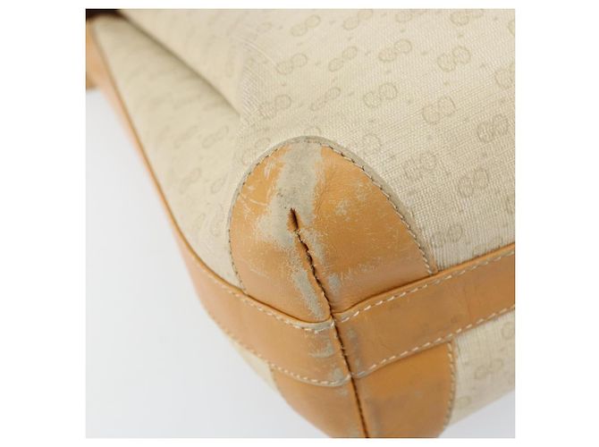 Gucci Borsa a spalla Micro GG Supreme in PVC Bianco Oro Auth bs33291 D'oro - vista 14