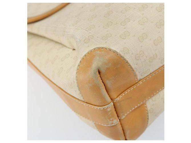 Gucci Borsa a spalla Micro GG Supreme in PVC Bianco Oro Auth bs33291 D'oro - vista 16