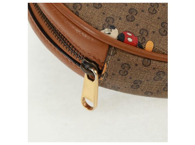 Gucci Zaino Disney Micro GG Supreme in PVC beige e oro 603730 Auth 159823M D'oro - vista 9