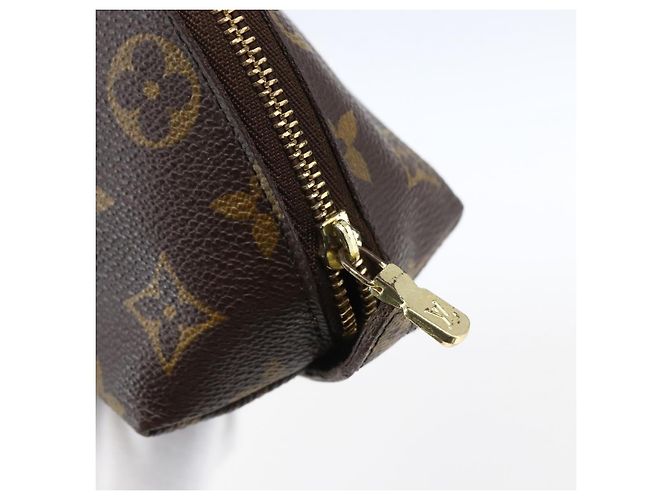 LOUIS VUITTON Pochette Cosmética Demi Ronde Monogram M47520 LV Auth BA10802 Monogramma - vista 8