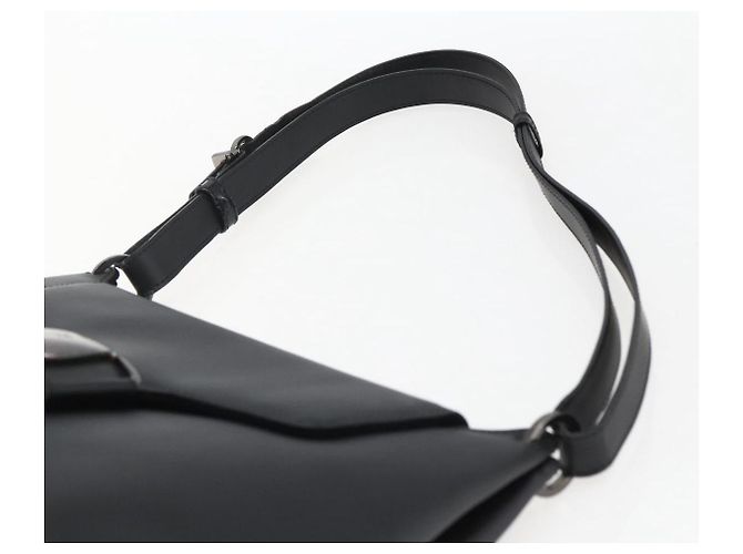 Vala Schultertasche aus Leder Silber Schwarz Salvatore Ferragamo Auth ka2360 - Ansicht 8