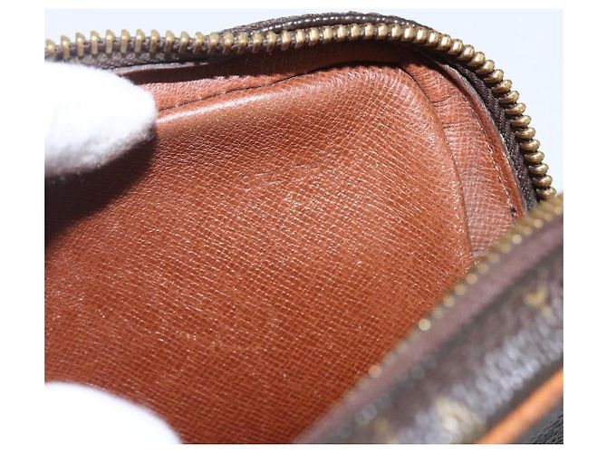 LOUIS VUITTON Clutch Marly Dragonne PM Monogram M51827 LV Auth 168928 Monogramma - vista 12