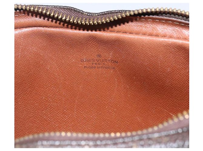 LOUIS VUITTON Clutch Marly Dragonne PM Monogram M51827 LV Auth 168928 Monogramma - vista 18