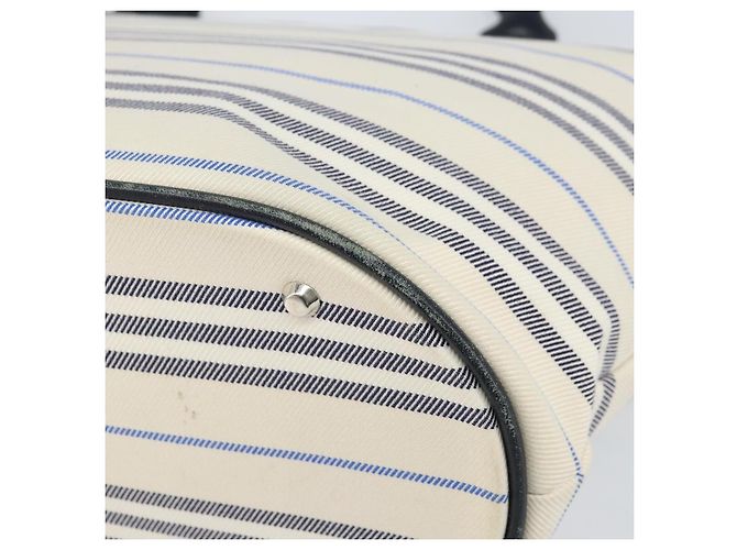 Borsa Tote Burberry in tela e pelle bianca argento oro Auth ti3757 Bianco D'oro - vista 15