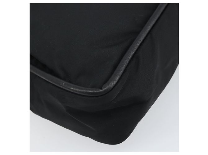 Céline Borsa a mano Celine Circle in nylon nero e oro Auth 168970 D'oro - vista 16