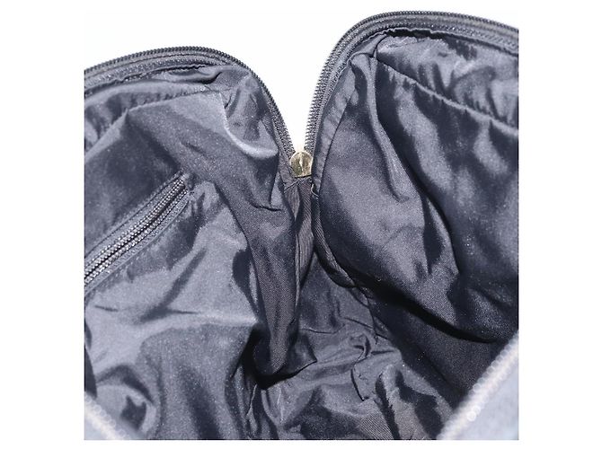 Céline Borsa a mano Celine Circle in nylon nero e oro Auth 168970 D'oro - vista 19