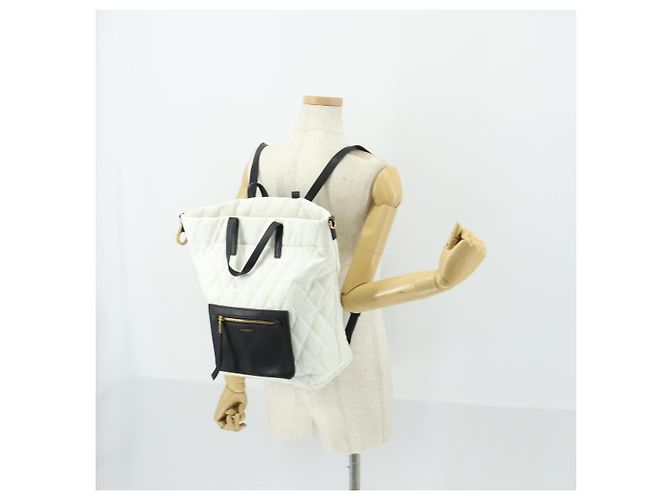 Zaino GIVENCHY in pelle bianca e oro Auth BA10327 Bianco D'oro - vista 29