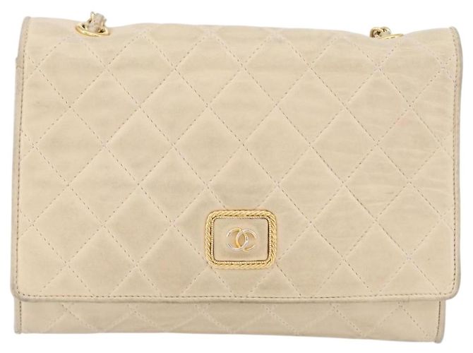 CHANEL Borsa a Spalla Matelassé in Pelle di Agnello Beige Oro CC Auth BA10672 D'oro - vista 13
