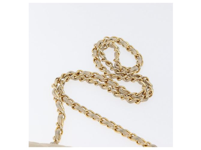 CHANEL Borsa a Spalla Matelassé in Pelle di Agnello Beige Oro CC Auth BA10672 D'oro - vista 14