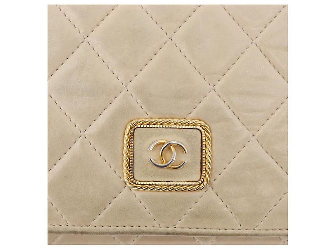 CHANEL Borsa a Spalla Matelassé in Pelle di Agnello Beige Oro CC Auth BA10672 D'oro - vista 18