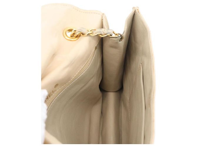 CHANEL Borsa a Spalla Matelassé in Pelle di Agnello Beige Oro CC Auth BA10672 D'oro - vista 22