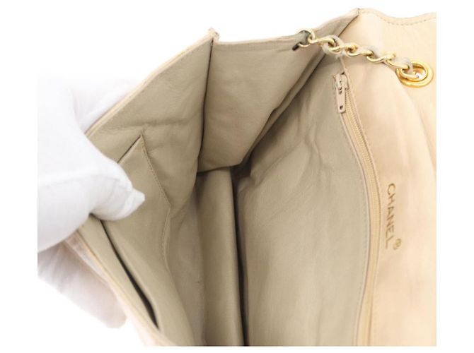 CHANEL Borsa a Spalla Matelassé in Pelle di Agnello Beige Oro CC Auth BA10672 D'oro - vista 23
