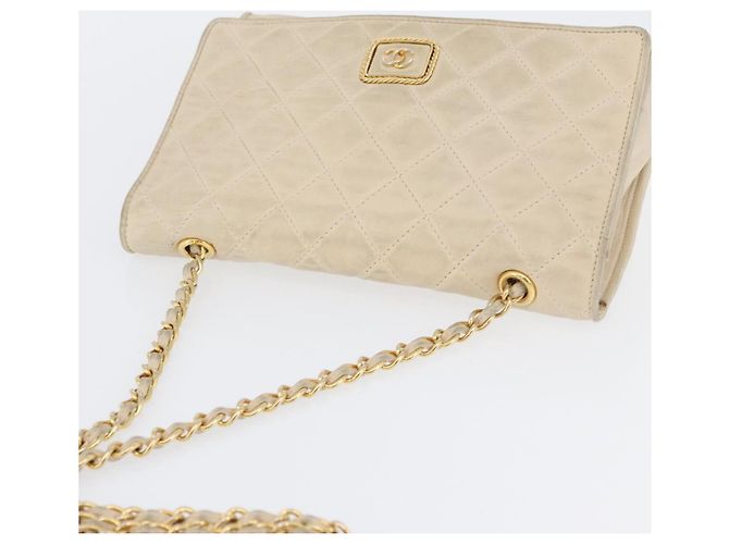 CHANEL Borsa a Spalla Matelassé in Pelle di Agnello Beige Oro CC Auth BA10672 D'oro - vista 6