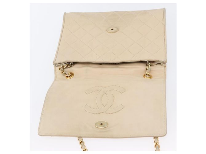 CHANEL Borsa a Spalla Matelassé in Pelle di Agnello Beige Oro CC Auth BA10672 D'oro - vista 9