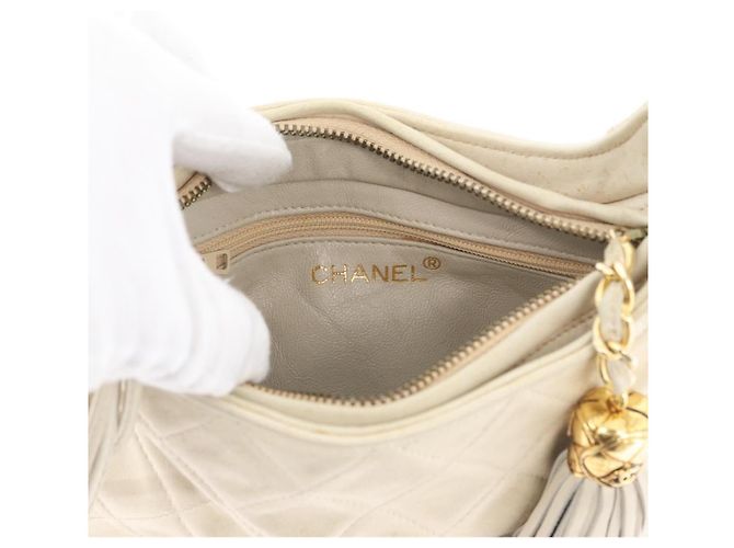 CHANEL Borsa a Spalla Matelassé in Pelle di Agnello Avorio Oro CC Auth 170897 D'oro Crudo - vista 19