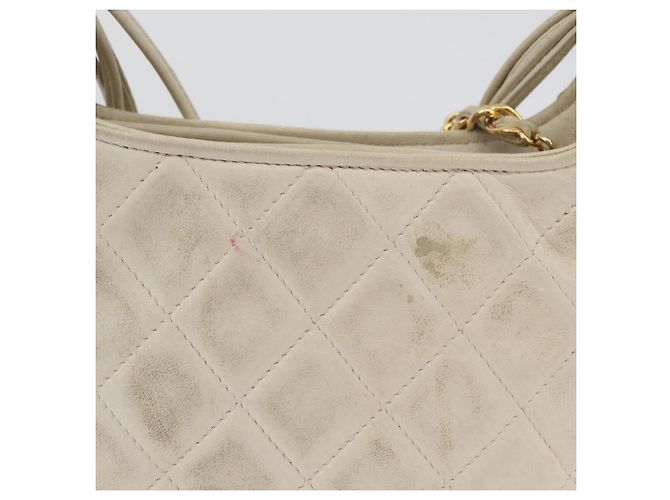 CHANEL Borsa a Spalla Matelassé in Pelle di Agnello Avorio Oro CC Auth 170897 D'oro Crudo - vista 3