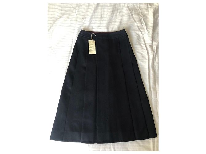 Falda midi Céline azul marino con cinturón de cuero y cadena dorada Negro - vista 3