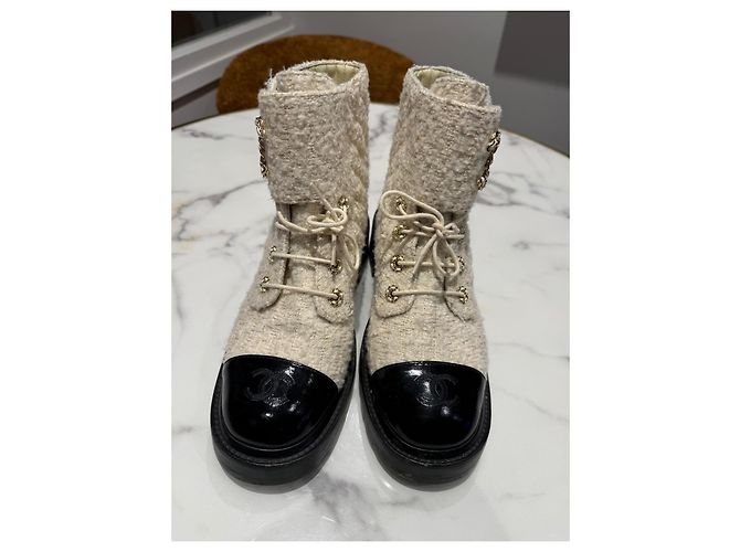 Botines Chanel de Tweed y Cuero Charol 39 - vista 15
