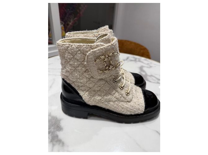 Botines Chanel de Tweed y Cuero Charol 39 - vista 2