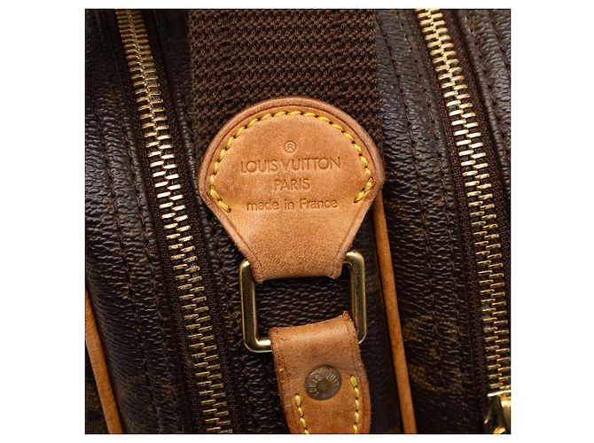Reporter PM Monogram Marrone Louis Vuitton - vista 5