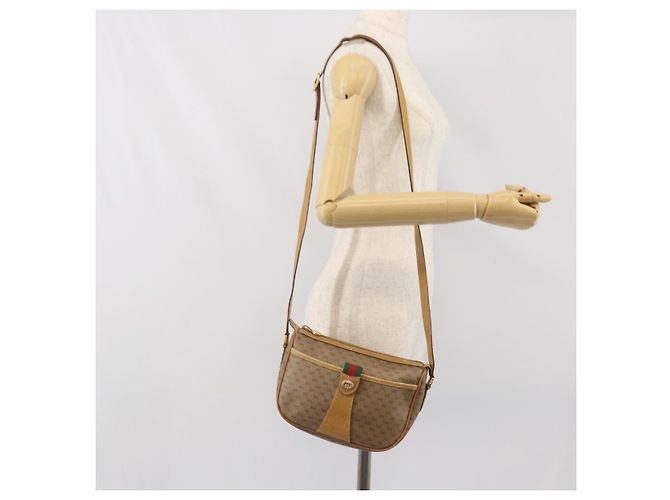 Borsa Sherry Line in PVC Beige e Oro Micro GG Supreme di GUCCI 89 02 032 Auth bs33296 D'oro - vista 24
