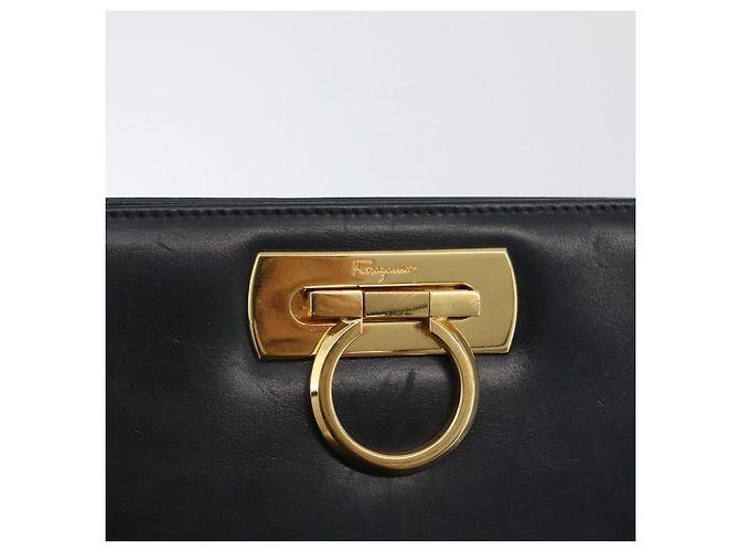 Borsa a spalla in pelle Gancini Chain di Salvatore Ferragamo, blu navy, oro, Auth 171314 - vista 10