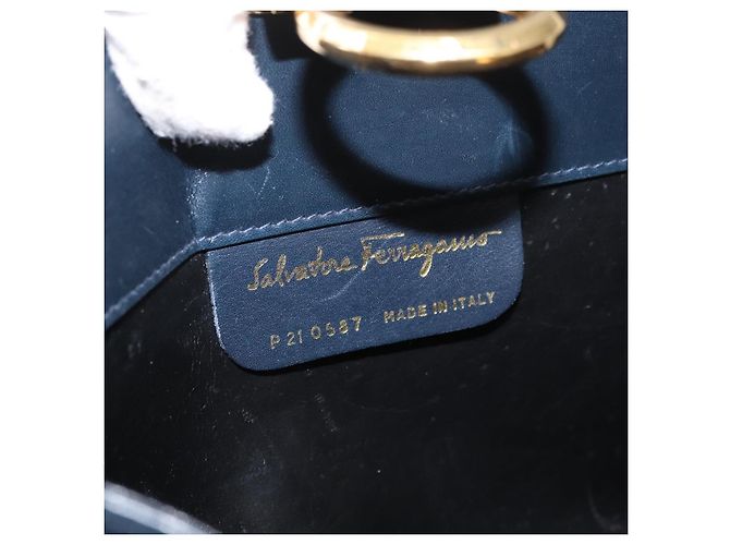 Borsa a spalla in pelle Gancini Chain di Salvatore Ferragamo, blu navy, oro, Auth 171314 - vista 12