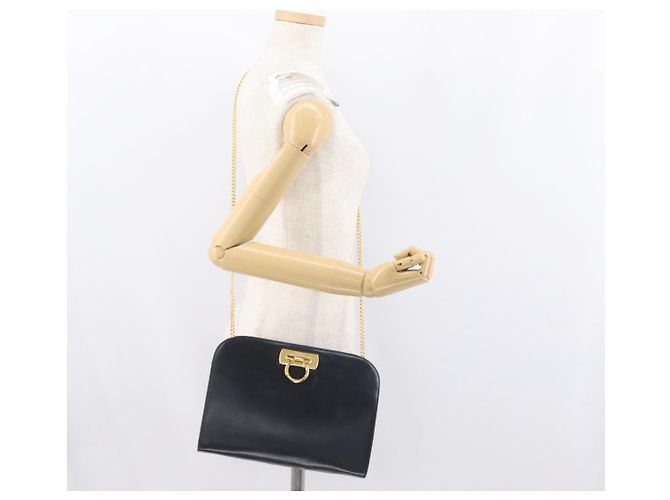 Borsa a spalla in pelle Gancini Chain di Salvatore Ferragamo, blu navy, oro, Auth 171314 - vista 21