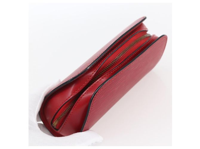 LOUIS VUITTON Pochette Dauphine PM Epi Rosso Castigliano M48447 LV Auth 171867 - vista 5
