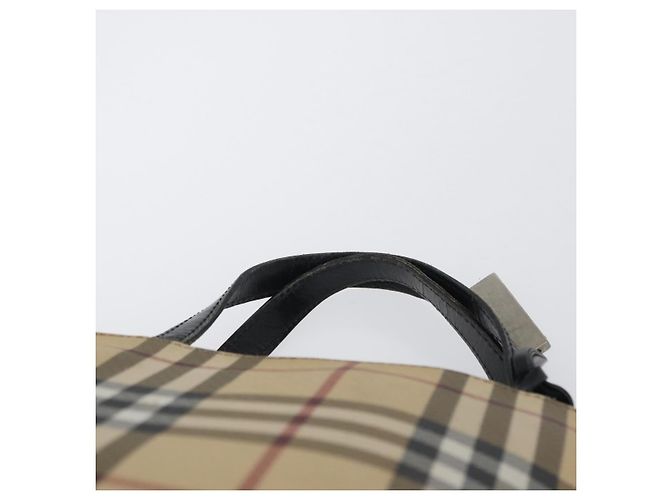 Bolso de mano de PVC beige con estampado Nova Check de BURBERRY Plata Auth 170920 - vista 9