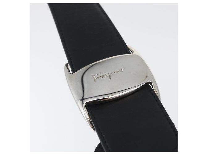 Borsa a Spalla Vala in Nylon Argento Nero Salvatore Ferragamo Auth ka2359 - vista 10