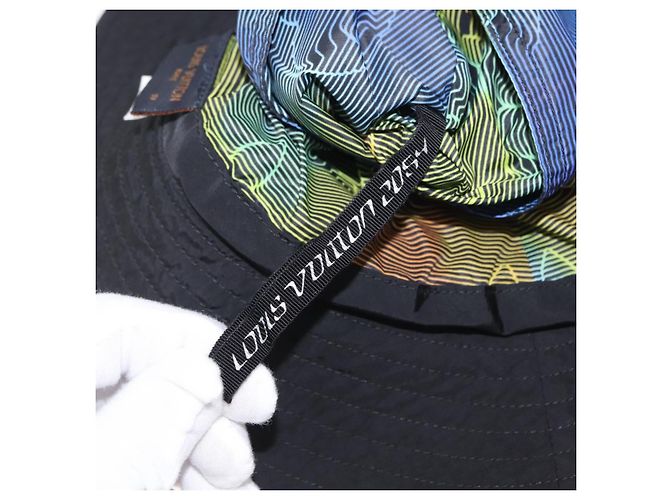 Cappello Bucket Trasformabile LOUIS VUITTON Cappello in Nylon Nero MP2552 LV Auth 171199M - vista 10