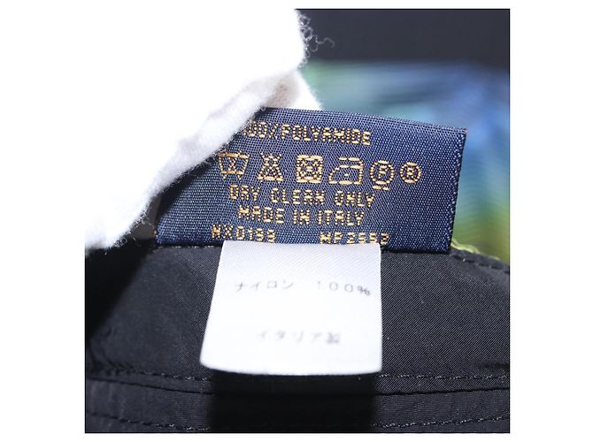 Cappello Bucket Trasformabile LOUIS VUITTON Cappello in Nylon Nero MP2552 LV Auth 171199M - vista 12