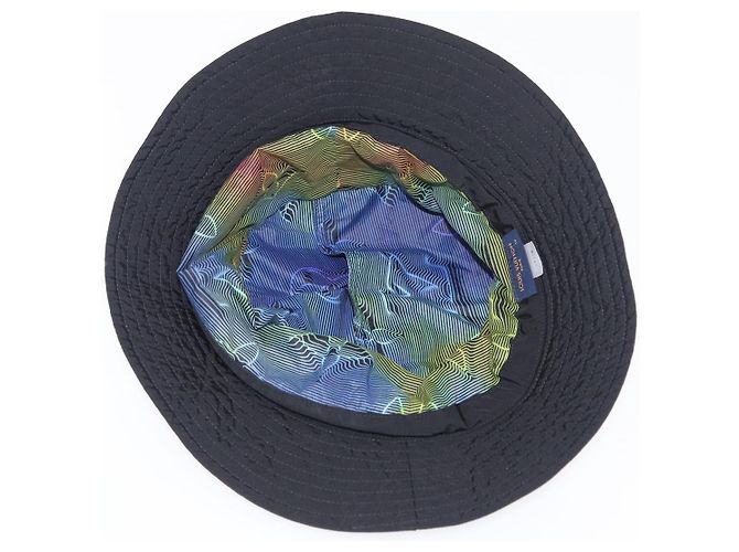 Cappello Bucket Trasformabile LOUIS VUITTON Cappello in Nylon Nero MP2552 LV Auth 171199M - vista 8