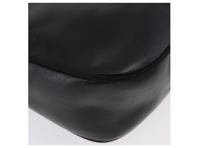 Borsa a Spalla Vala in Pelle Nera e Oro Salvatore Ferragamo Auth BA10794 Nero D'oro - vista 16
