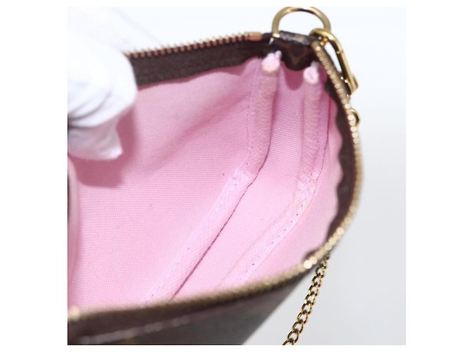 LOUIS VUITTON Monogram Vivienne Mini Pochette Accessori M45905 Auth 168260SM Monogramma - vista 20