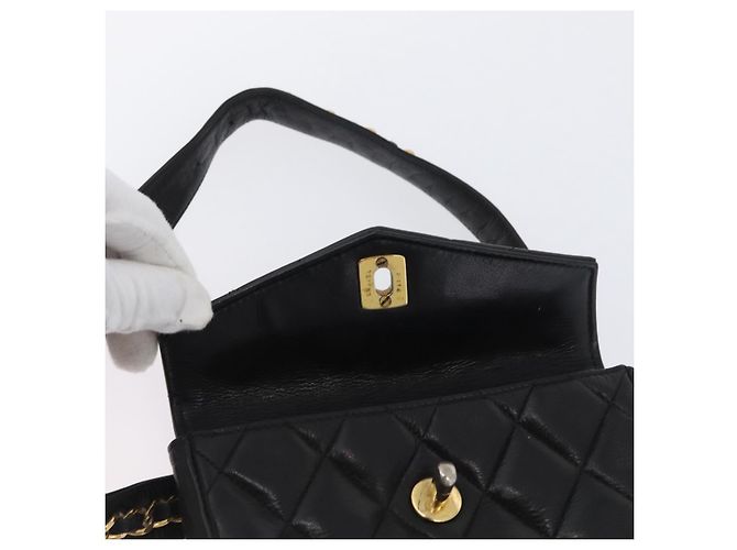 CHANEL Borsa a Vita Matelassé Pelle Nera Oro CC Auth BA10856 Nero D'oro - vista 18