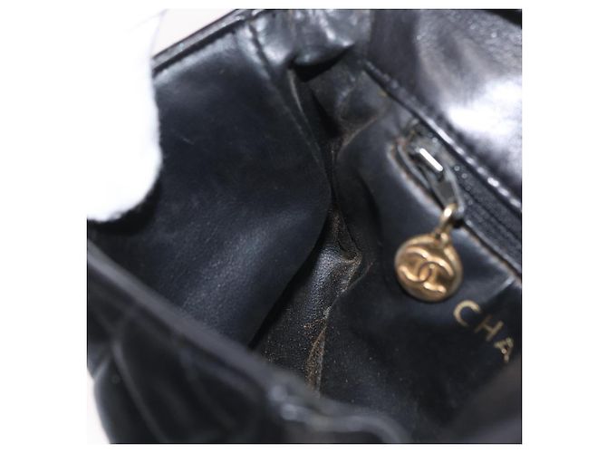 CHANEL Borsa a Vita Matelassé Pelle Nera Oro CC Auth BA10856 Nero D'oro - vista 22