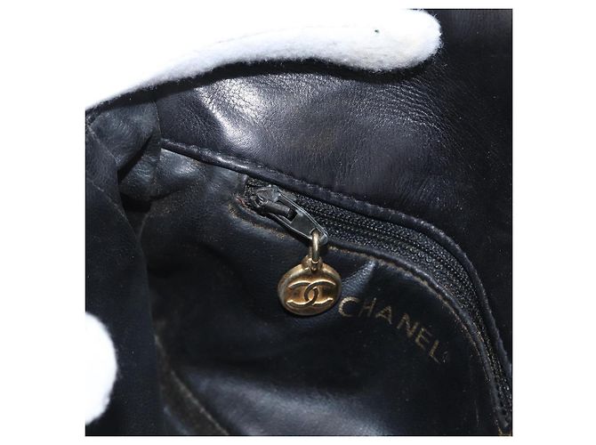 CHANEL Borsa a Vita Matelassé Pelle Nera Oro CC Auth BA10856 Nero D'oro - vista 23