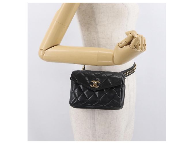 CHANEL Borsa a Vita Matelassé Pelle Nera Oro CC Auth BA10856 Nero D'oro - vista 25