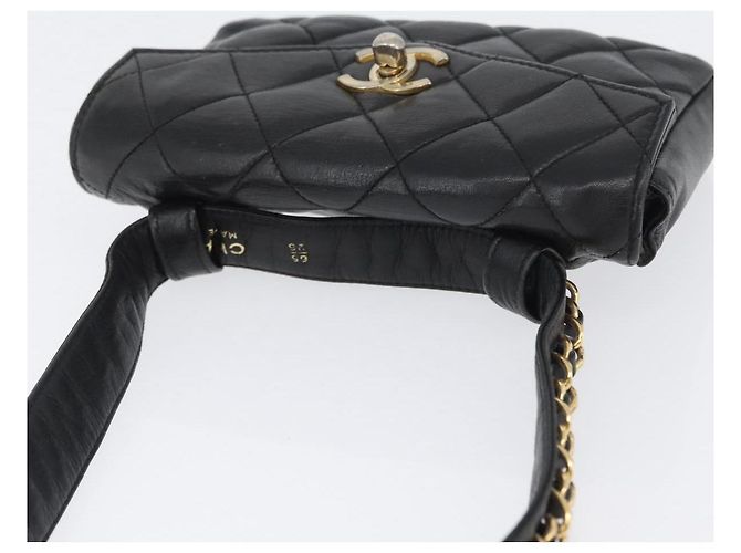 CHANEL Borsa a Vita Matelassé Pelle Nera Oro CC Auth BA10856 Nero D'oro - vista 6